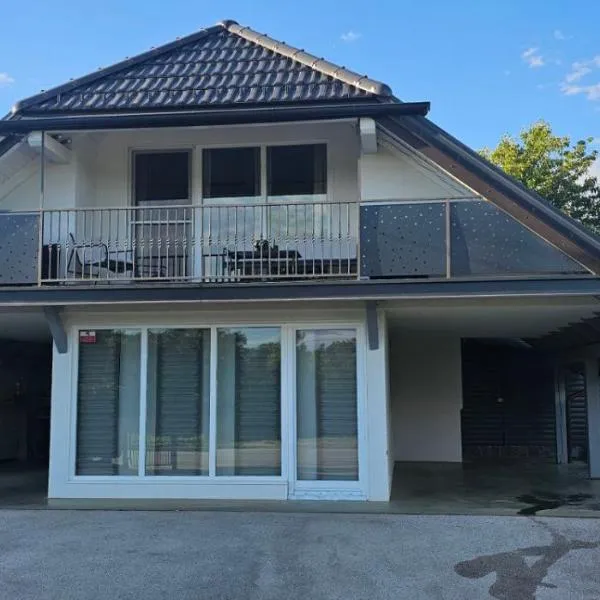 Apartment ZOI, hôtel à Ptuj