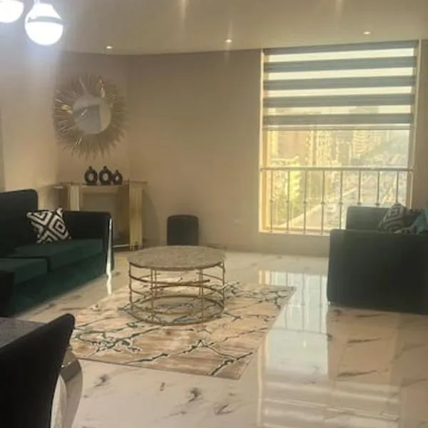 Roxy Square Apartment, hotel in Cairo