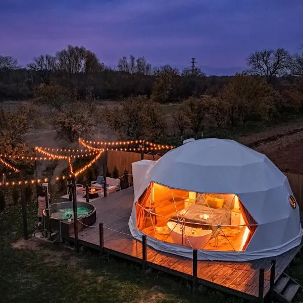 Green Garden Glamping Retezat, hotel v destinaci Bălan