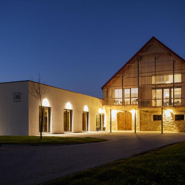 WINERY AND APARTMENTS MAROF, Bistrica ob Sotli