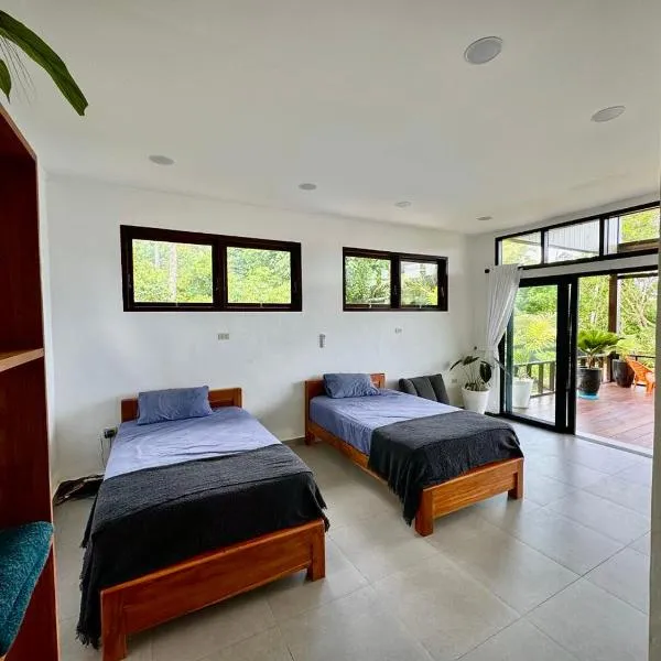 Villa Pandan Simeulue, hotel en Simeulue