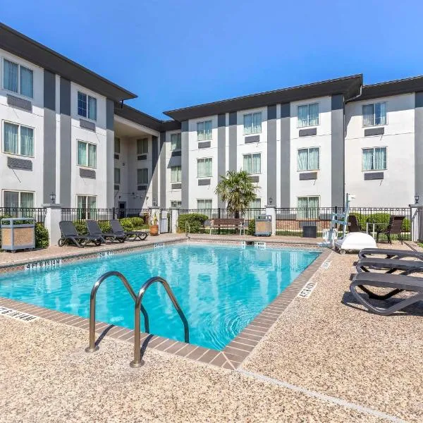 Best Western Medical Center North Inn & Suites Near Six Flags, Hotel in San Antonio