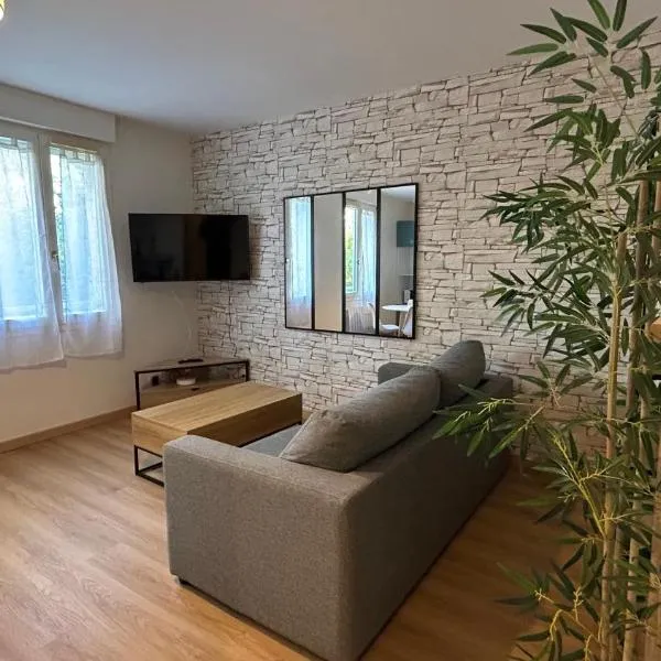 Lafayette - Guyancourt, hotel en Guyancourt