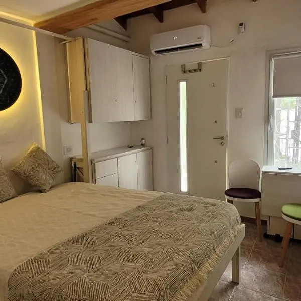 Petit House nqn, hotel in Neuquén