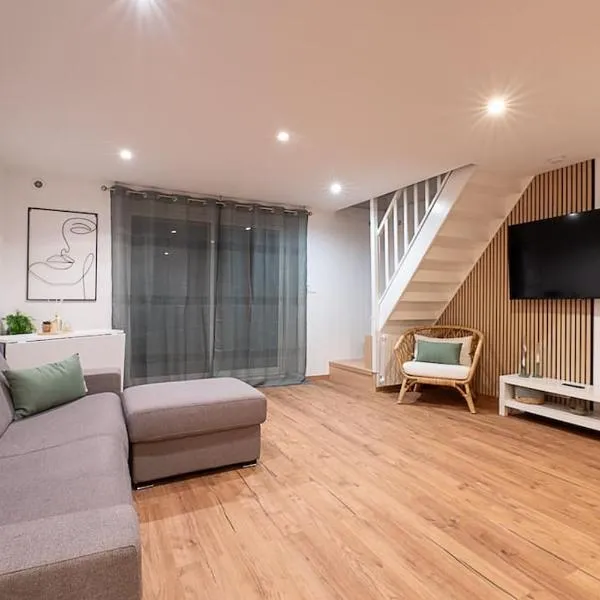 Maison avec jardin 8 personnes près de disney & Paris, Hotel in Jossigny