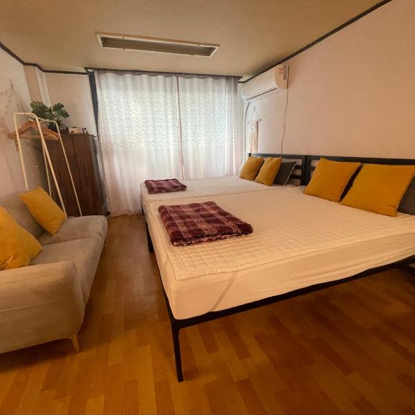 Gangnam Reasonable price house, Seul