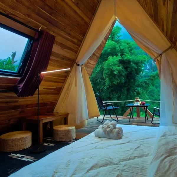 Mimosa Backpackers Hostel, hotel v destinácii Nongkhiaw