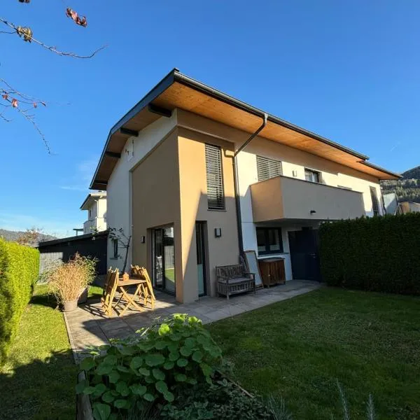 Ferienwohnung Familiengarten、Voldersのホテル