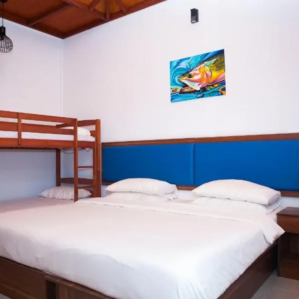 Blue Coral Vashafaru Maldives, hotel in Vashafaru