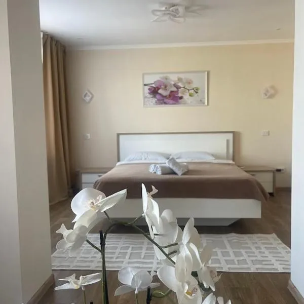 Hotel Elegia, hotel in Trostyanets