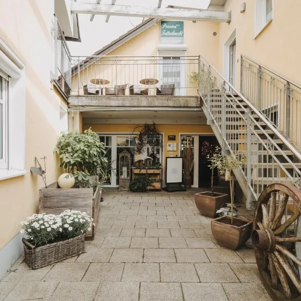 Hotel Pension Futterknecht, ξενοδοχείο σε Burgau