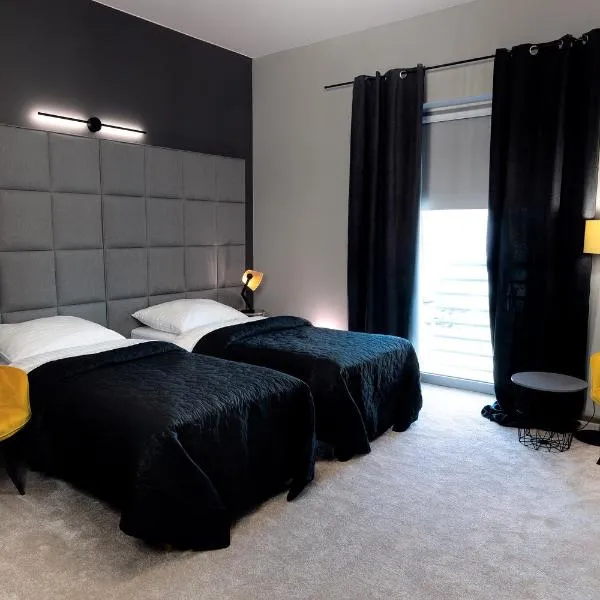 Hotel Absolwent、ゴスティンのホテル