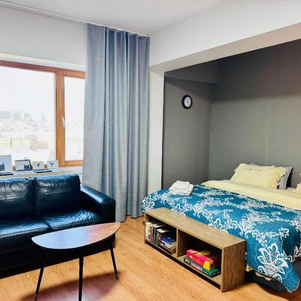 Chic studio at Maxmall North, hotell i Ulaanbaatar