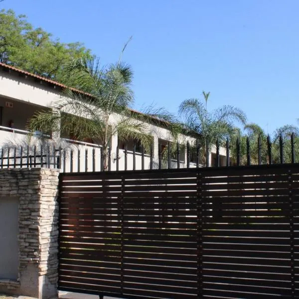 Clarion Guest House, khách sạn ở Germiston