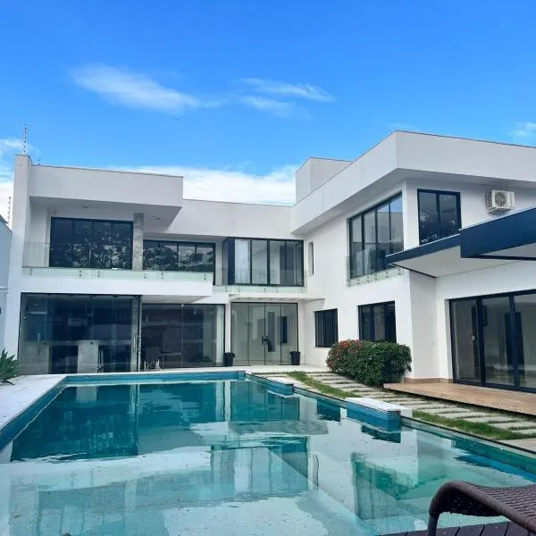 Ziza Hospedagem, hôtel à Maringá