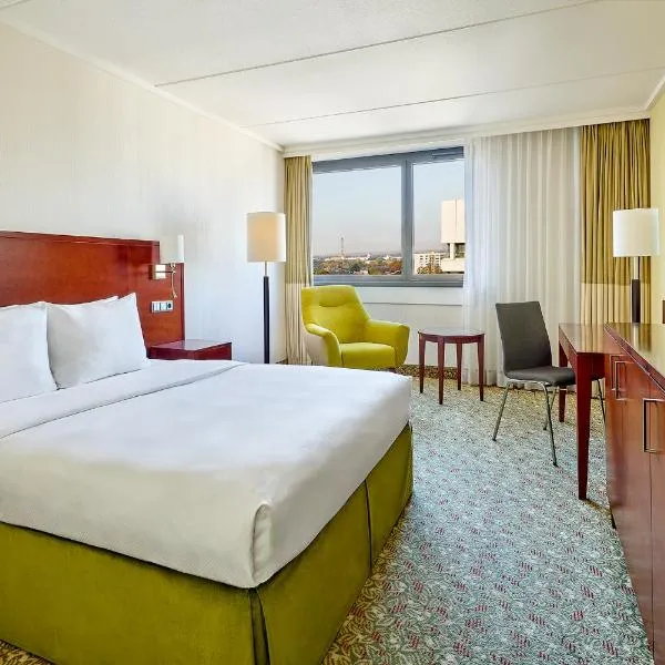 Courtyard by Marriott Düsseldorf Seestern, hotel v destinaci Düsseldorf