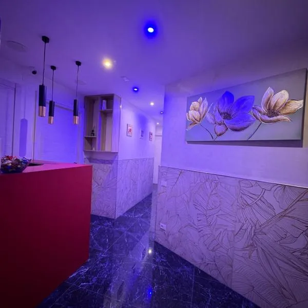 SAARAH affittacamere, hotel in Rome