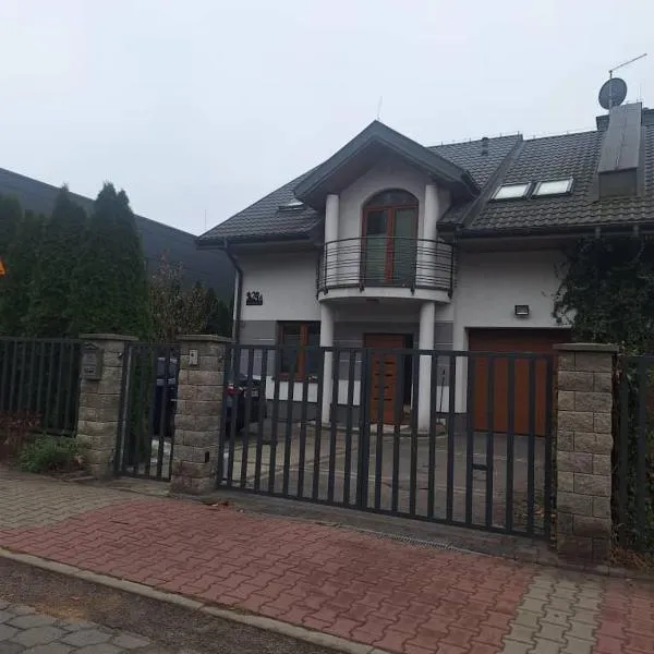 Villa Varzob, hotel di Warsaw