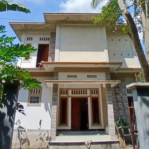 G Lova House -Tetebatu, hotel in Tetebatu