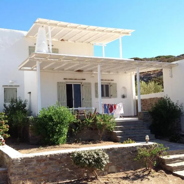 La Casa dei Gatti Paros, ξενοδοχείο σε Kalami