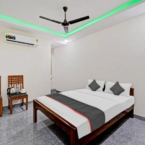 Nanganallur Stays Near by Chennai Airport, hotel in Chennai