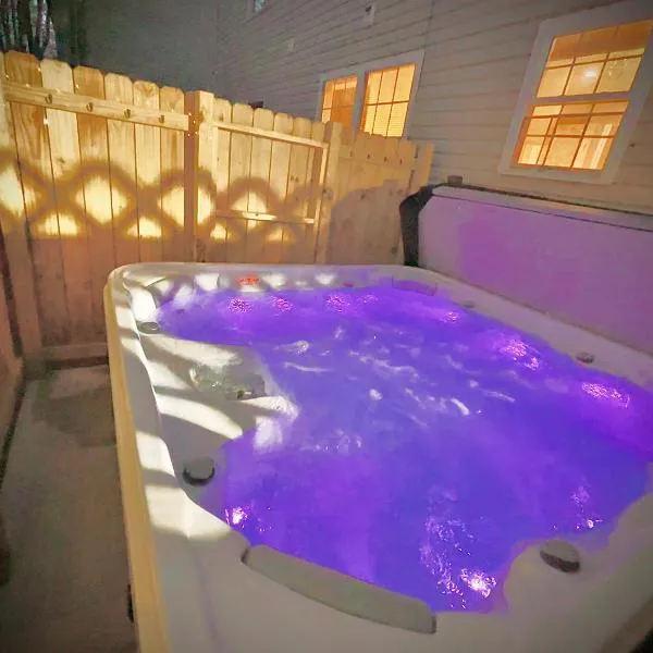 Nature’s Haven:4 br/2.5 bath, game room & Fire pit, hotel in Tobyhanna