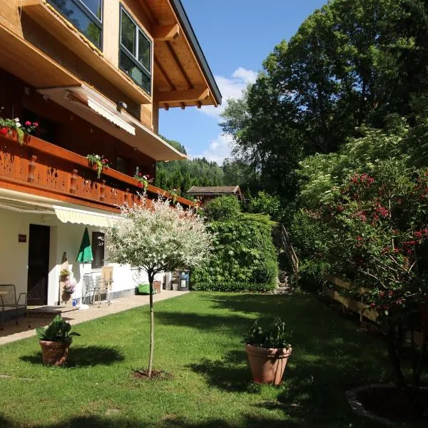 Ferienwohnung Nähe Bergdoktor Drehorte Kitzbüheler Alpen ITD100 by FeWo-Plan, ξενοδοχείο σε Itter