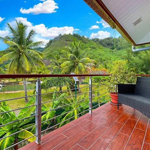 Free canoës King Bed - Fare Vaihere, Hotel in Moorea