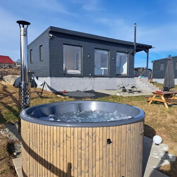 Tiny House Maguri, hotel in Măguri