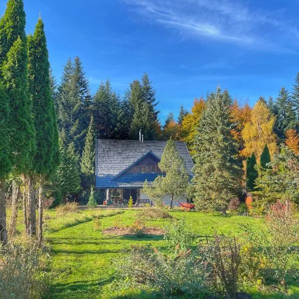 Jałowcówka Centrum Aktywności Psychoruchowej、Koszarawaのホテル