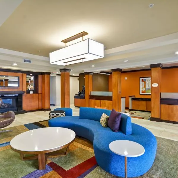 Fairfield Inn & Suites Tampa Fairgrounds/Casino, ξενοδοχείο στην Τάμπα