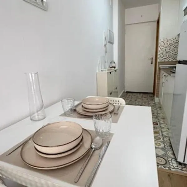 Estudio Pastora, hotel in Torremolinos