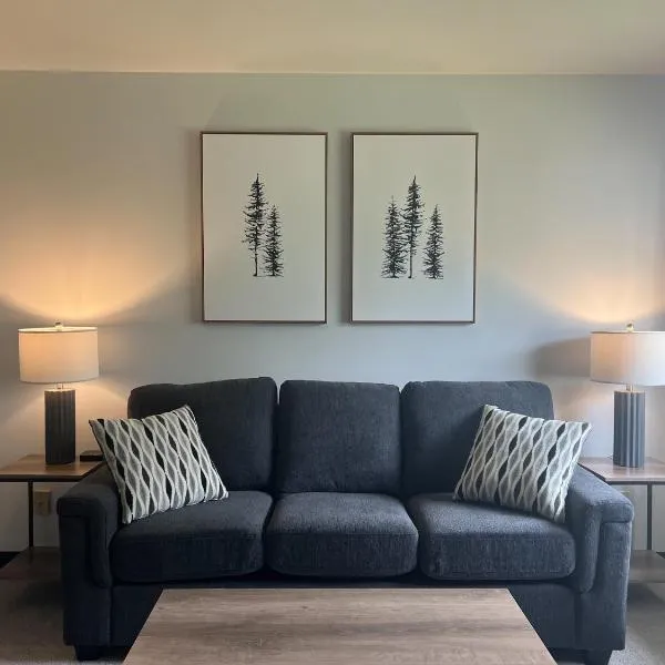 WorkStay Lodging - Spy Hill, SK - Near Esterhazy, Rocanville & Potash Mine Sites, Hotel in Spy Hill