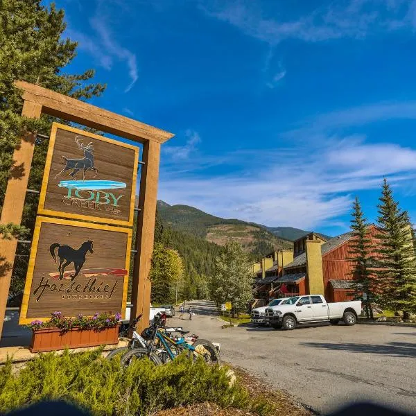 Horsethief Lodge by StayIn: Panorama şehrinde bir otel