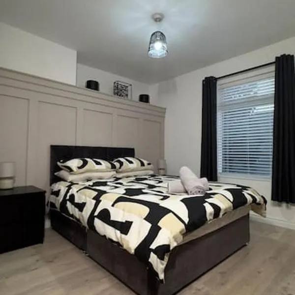 4 bedroom near city center, ξενοδοχείο στο Μπέλφαστ