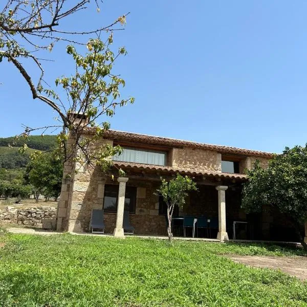 El LABRAO DE ALARDOS, Hotel in Candeleda
