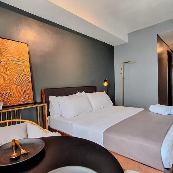 ELUDE Designer Suite Pasig - Prime Location, hotel v destinaci Manila