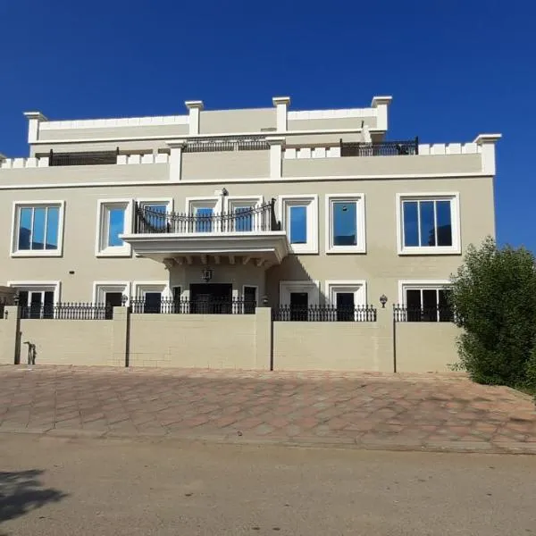 Hostel Erfan, hotel in Muscat