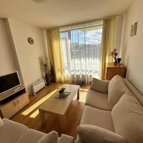 Cozy apartmen with Mountain view, hotel v destinaci Bansko