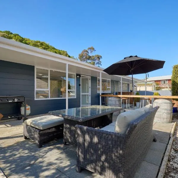 Cosy Private Home in South Bay, hotel v destinaci Kaikoura