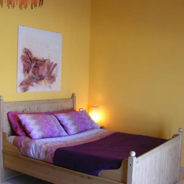 Lo Scoiattolo Country House, hotel sa Montorio al Vomano