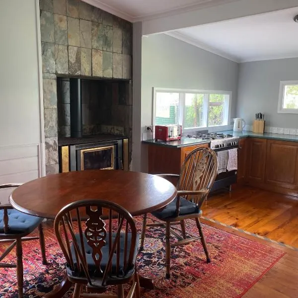 Little Kobada,位于金斯科特的酒店