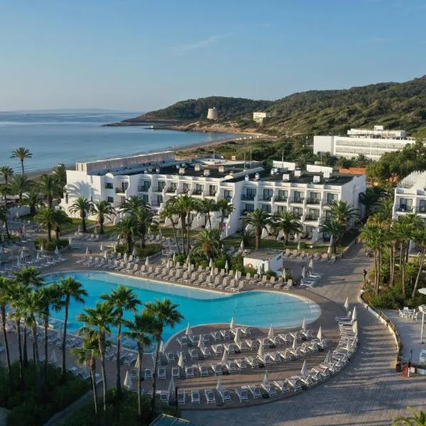 Grand Palladium White Island Resort & Spa - All Inclusive, hotel in Playa d'en Bossa