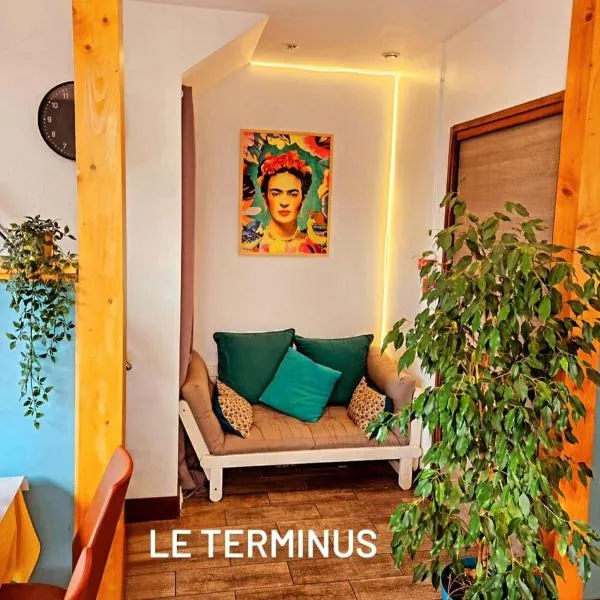 Le Terminus، فندق في لابريسل