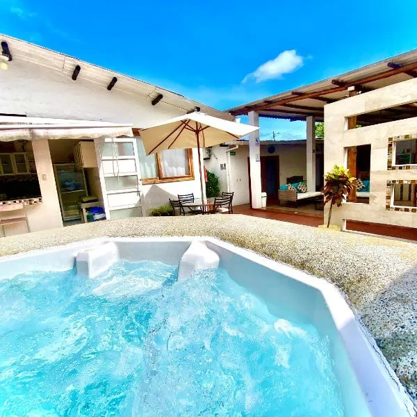 Zurisadai, ξενοδοχείο σε Puerto Ayora