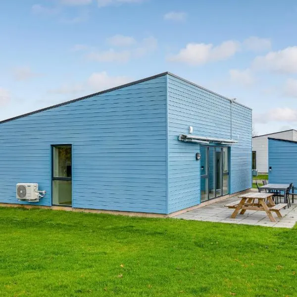 3 Bedroom Beautiful Home In Nexø, hotel v destinaci Neksø