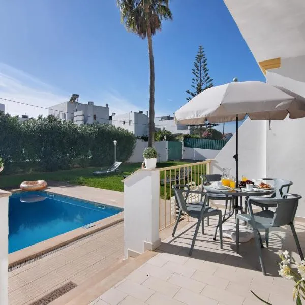 Villa Martinique, ξενοδοχείο σε Αλμπουφέιρα