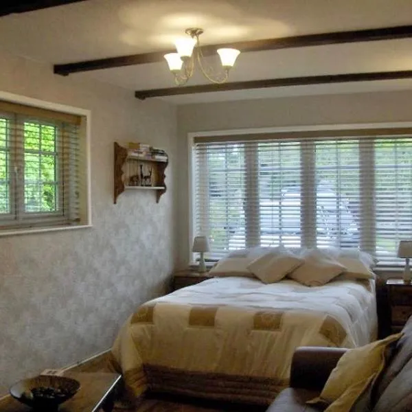 Apartment in lovely village, hotel a Newquay