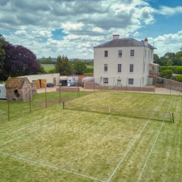 Countryside Annexe, with hottub, sleeps up to 4, ξενοδοχείο σε Durston