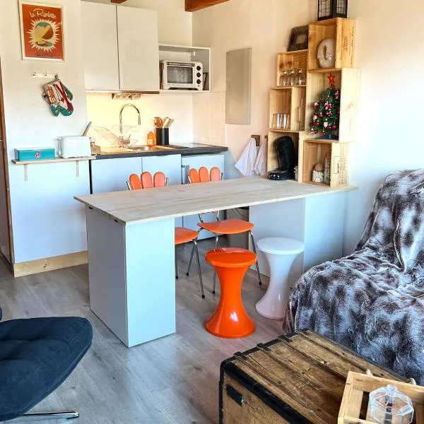 Appartement Crest Voland - Aux pieds des pistes, hotel in Crest-Voland